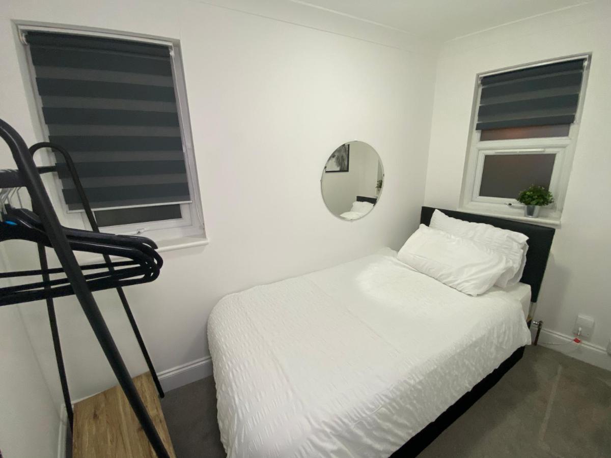 February Bliss Special, Unwind In Style With Our Exclusive Sa Promo, Book Now Apartment Londra Exterior foto